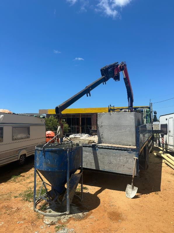 Camión grúa de MACTRANS